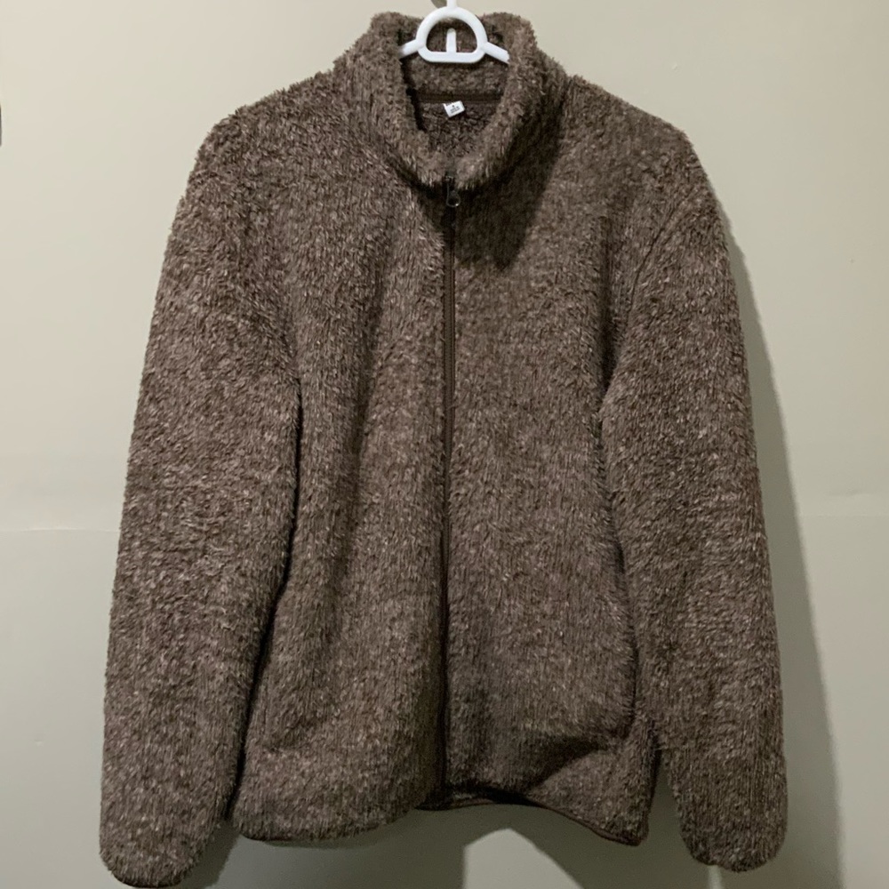 Fuzzy Jacket Uniqlo Size M